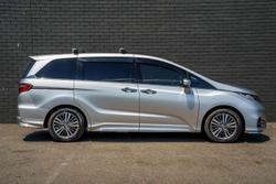 2017 Honda Odyssey VTi-L
