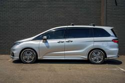2017 Honda Odyssey VTi-L