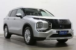 2025 Mitsubishi Outlander LS