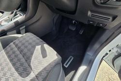 2021 MG ZST Core MY21 York White