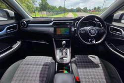 2021 MG ZST Core MY21 York White