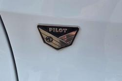 2021 MG ZST Core MY21 York White