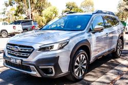 2025 Subaru Outback AWD Touring XT