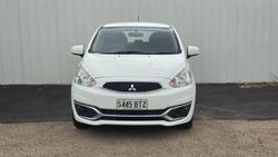 2017 Mitsubishi Mirage ES