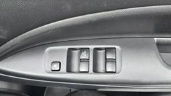 2017 Mitsubishi Mirage ES