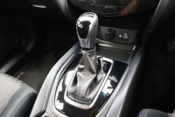 2022 Nissan X-TRAIL ST