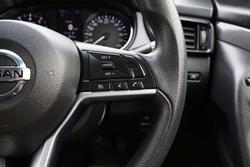 2022 Nissan X-TRAIL ST