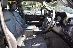 2026 Toyota Landcruiser Prado VX