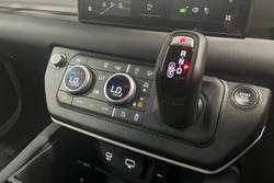 2024 Land Rover Defender 110 P300 S