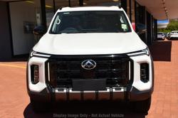 2025 LDV D90 Executive