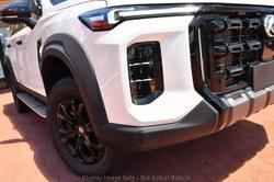 2025 LDV D90 Executive