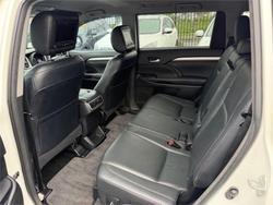 2015 TOYOTA KLUGER GXL (4x2)