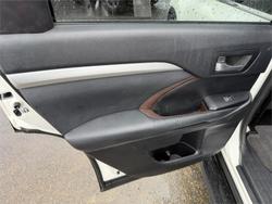 2015 TOYOTA KLUGER GXL (4x2)