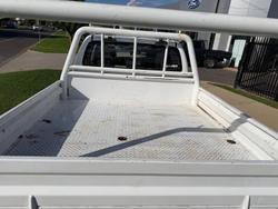 2022 Toyota Hilux SR