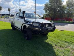 2022 Toyota Hilux SR