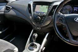 2015 Hyundai Veloster SR Turbo