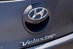 2015 Hyundai Veloster SR Turbo
