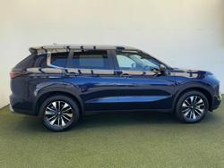 2025 Mitsubishi Outlander LS