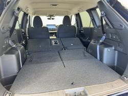 2025 Mitsubishi Outlander LS