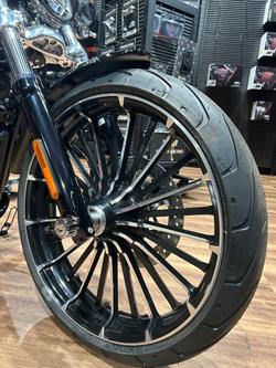2025 Harley-Davidson Breakout 117 (FXBR) Softail Black