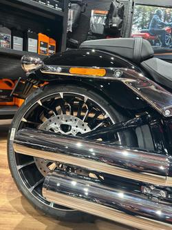2025 Harley-Davidson Breakout 117 (FXBR) Softail Black