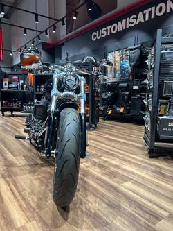 2025 Harley-Davidson Breakout 117 (FXBR) Softail Black