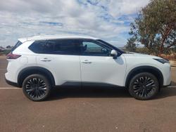 2025 Nissan X-TRAIL Ti e-POWER