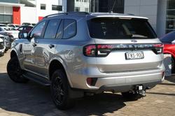 2025 Ford Everest Black Edition