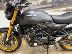 2025 Kawasaki Z900RS SE Black