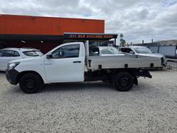 2015 Toyota Hilux Workmate TGN121R 4x2 Glacier White
