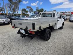 2015 Toyota Hilux Workmate TGN121R 4x2 Glacier White