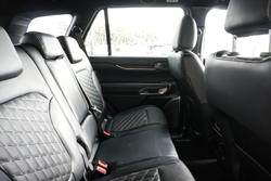 2024 Ford Everest Platinum