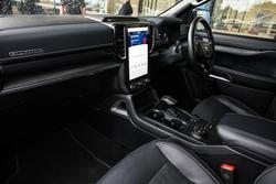 2024 Ford Everest Platinum