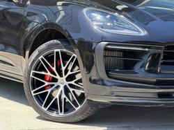 2022 Porsche Macan S 95B MY22 AWD Jet Black