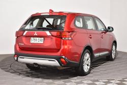 2020 Mitsubishi Outlander ES