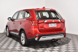 2020 Mitsubishi Outlander ES