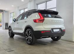 2020 Volvo XC40 T5 R-Design