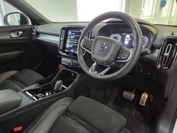 2020 Volvo XC40 T5 R-Design