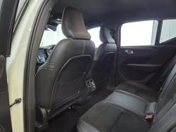 2020 Volvo XC40 T5 R-Design