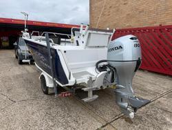 2014 Formosa Sea-Rod Offshore 480 Side Console