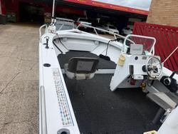 2014 Formosa Sea-Rod Offshore 480 Side Console