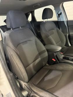 2017 Hyundai i30 Active PD MY18 Polar White