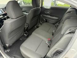 2017 Honda HR-V VTi-S