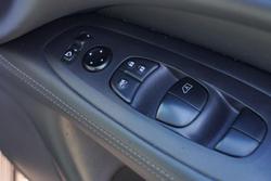 2019 Nissan Pathfinder ST+
