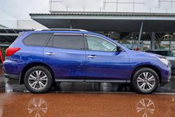 2019 Nissan Pathfinder ST+