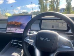2025 BYD SEALION 8 Premium AWD