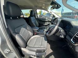 2025 Ford Everest Black Edition