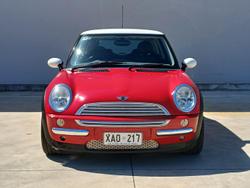 2004 MINI Hatch Cooper R50 MY05 Chilli Red