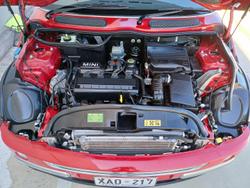 2004 MINI Hatch Cooper R50 MY05 Chilli Red