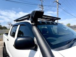 2010 Toyota Hilux SR KUN26R MY10 4X4 Glacier White